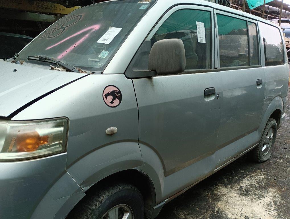  Suzuki APV 2006    EN DESARME